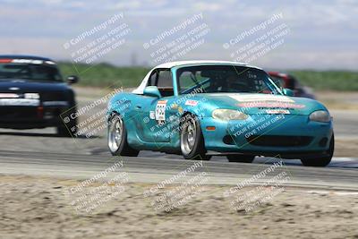 media/Jun-22-2025-Nasa (Sun) [[8119b72684]]/Race Group B/Qualifying/